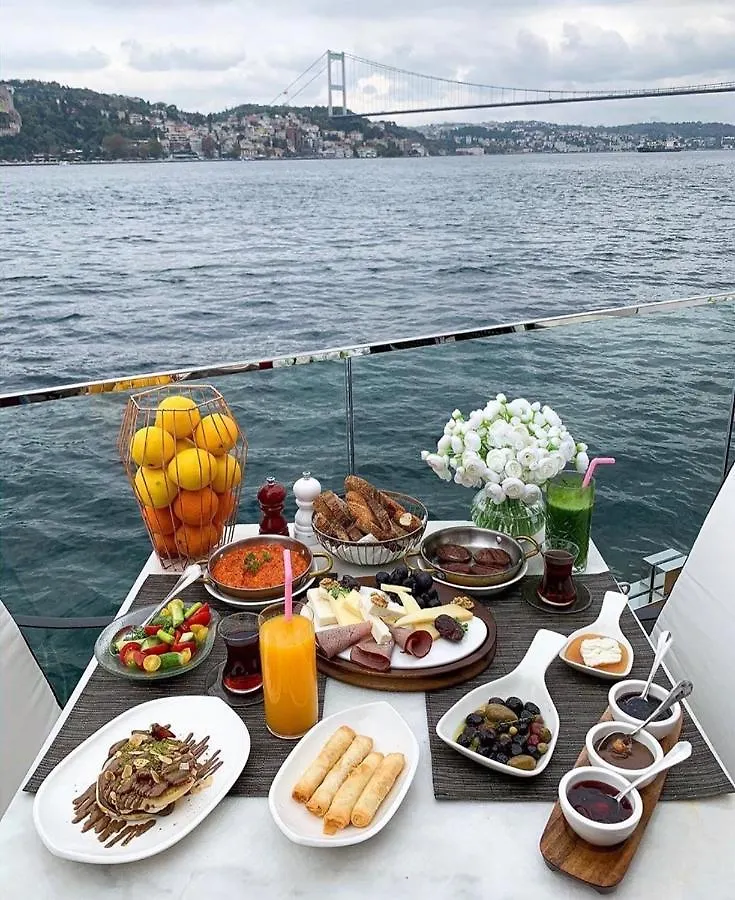 White Hotel Beyaz Suites Istanbul 2*,  Turkey